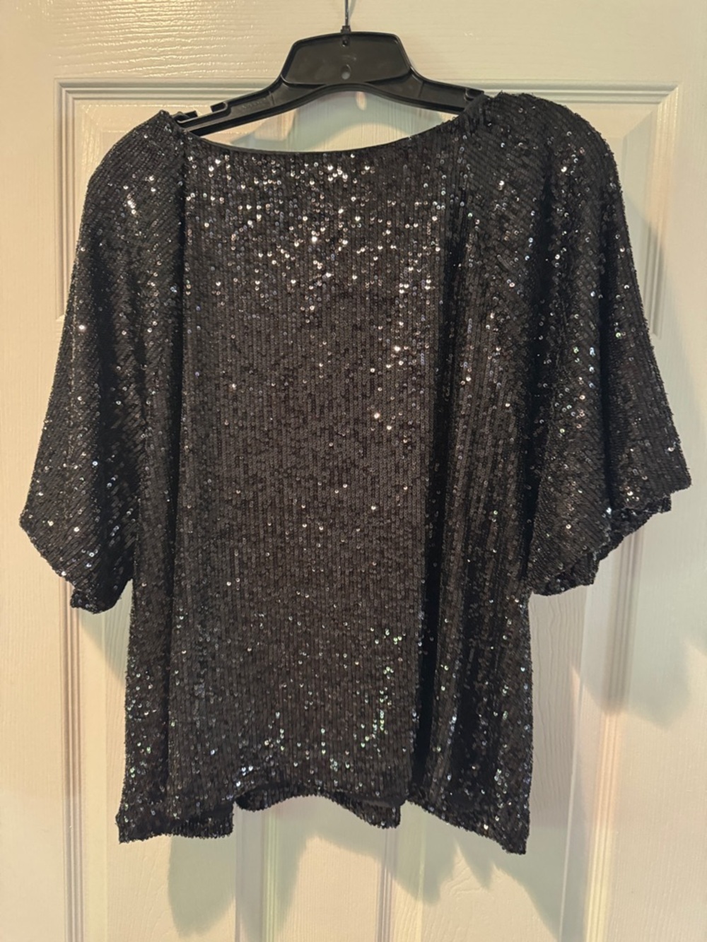 NEW Lilly Pulitzer Black Sequin Puff-Sleeve Top- XL - Picture 5 of 8